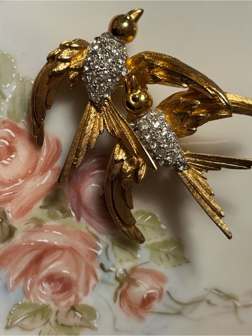 Lovebirds Marcel Boucher signed pin brooch